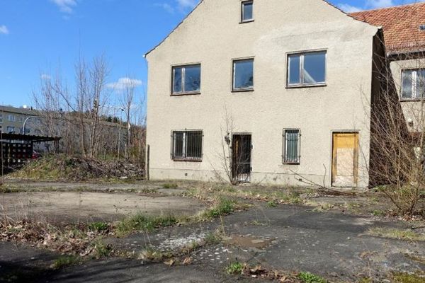1400 м² полезной площади – разнообразный потенциал развития в центре города Лукау