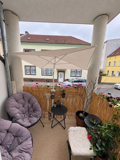 Mieszkanie na wysokim parterze z balkonem – 1,5 pokoju w Fürstenwalde – Balkon