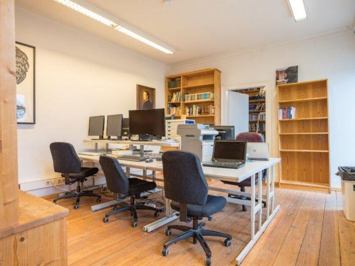 Die Tübinger Franken - das älteste Corps am Ort oder ... "Co-Living am unteren Österberg" – Studierzimmer