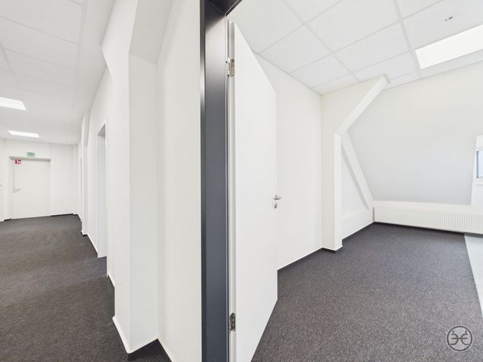 5 Einzelbüros für Co.Worker, Selbständige &amp; Co. | Kreyenbrück | Oldenburg – Eden-Ehbrecht-Immobilien_Vermietung_Einzelne-Büroräume_Kreyenbrück_024