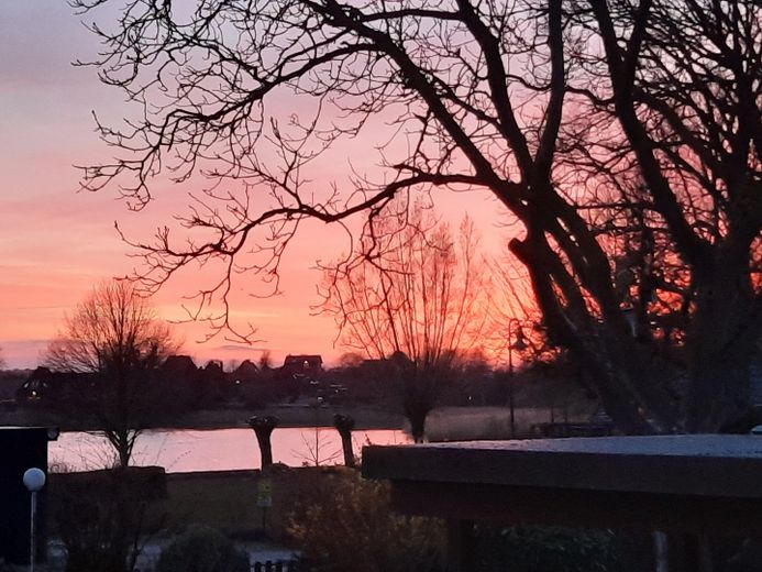 Splendida casa bifamiliare con vista sul lago – Seeblick