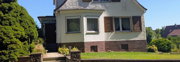 vrijstaand huis op een toplocatie in Bad Münder – Hausansicht von Nordwesten