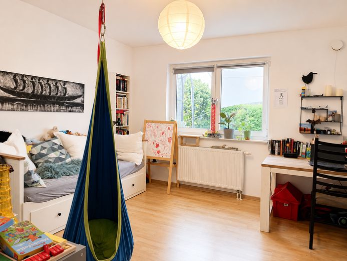 EG Arbeits-/Spielezimmer