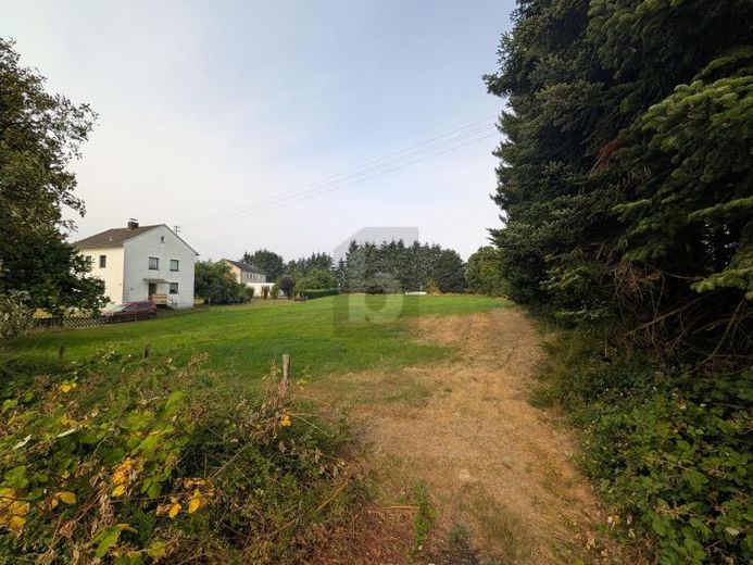 ENTORNO NATURAL EN UNA ZONA RESIDENCIAL CONSOLIDADA – Foto 1