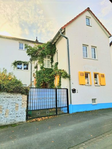 Charmantes Einfamilienhaus im Ortskern von Wernborn (Usingen) – Foto 3