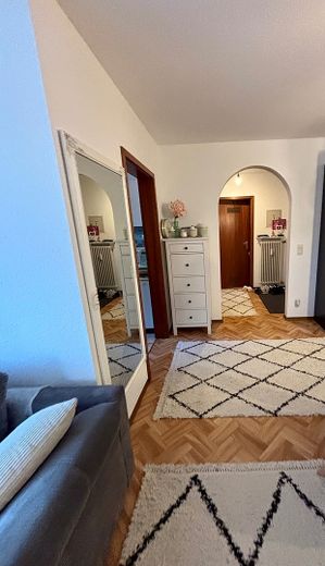 Zentrumsnahe 2 Zimmer Wohnung mit Balkon und Tiefgarage – Foto 12