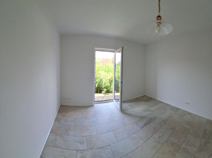 Bungalow come nuovo a Scharbeutz, frazione di Gleschendorf, in posizione immersa nella natura – Schlafzimmer 16,26 m²