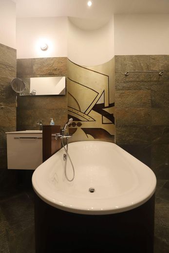 JUGENDSTIL TRIFFT LUXUS | 118 m² | 4 ZIMMER | HOCHWERTIG SANIERT | EBK – फोटो 18