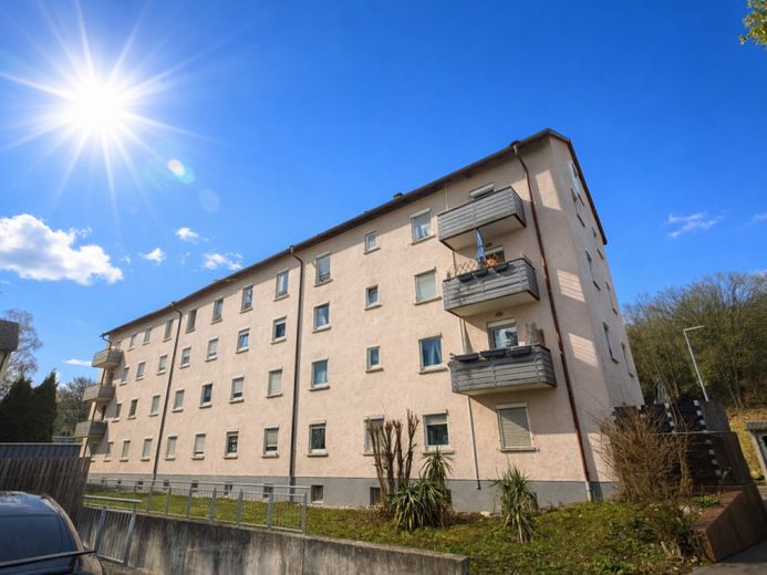 Appartamento curato e ristrutturato di 3 locali con balcone - ben affittato. – Foto 1
