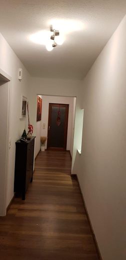 Maison pour 1 à 2 familles + appartement indépendant – Flur EG