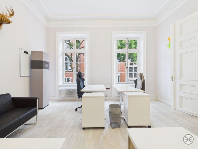 Attraktive Bürofläche inmitten der City // Altbau // 1OG // Lambertihof – CAM05560G0-PR0058-STILL011