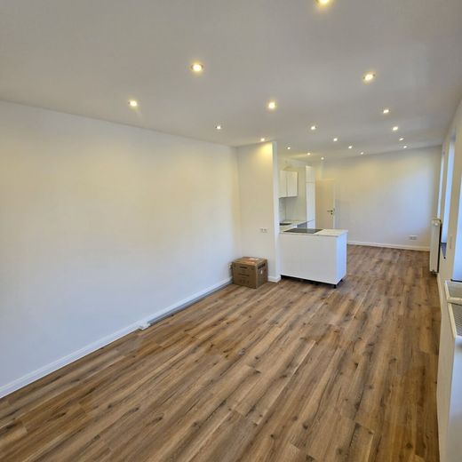 Mehrfamilienhaus mit Ausbaureserve in guter Lage – Esszimmer und Küche EG OG