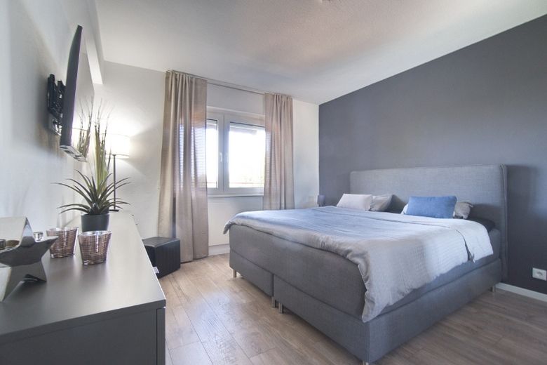 Schicke möblierte Wohnung in Essen Rüttenscheid mit viel Flair, top-ausgestattet, mit Balkon, Internetzugang u.v.m. – f2becce0e5bcfaf9bb303882c3cb0f733d18e08b.jpg