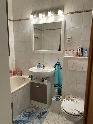 Gera-OT, 4-room kitchen-bathroom condominium – Photo 5