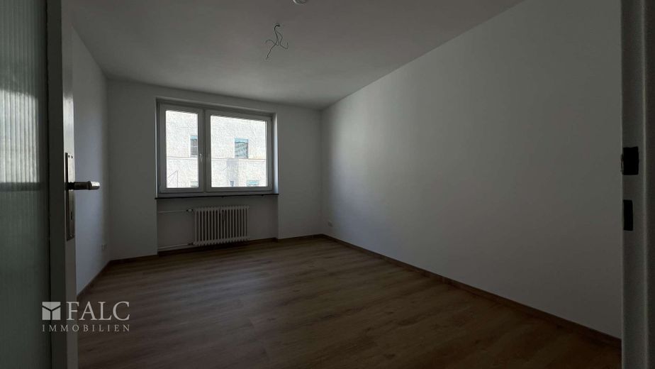Kinder- / Arbeitszimmer