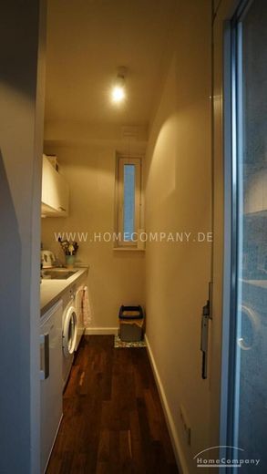 1-Zimmer-Wohnung, Charlottenburg, möbliert – 35d7ec7c0952b035ef16b3d95a4cb906d28271fb.jpg