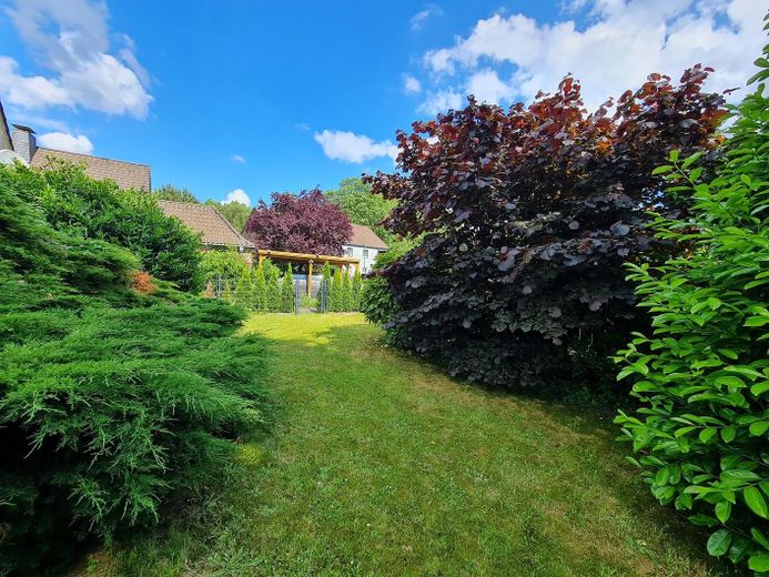 Familienparadies - großzügiges EFH mit Garten – Foto 26
