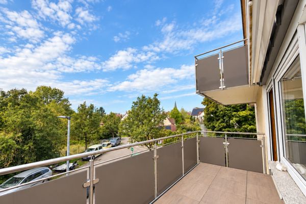 Großzügige 6-Zimmer-Wohnung in ruhiger Lage von S-Möhringen