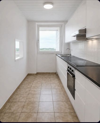 Modernes 21 m² WG-Zimmer in frisch sanierter 4er-WG | Möbliert | Balkon | Kaarst – Küche