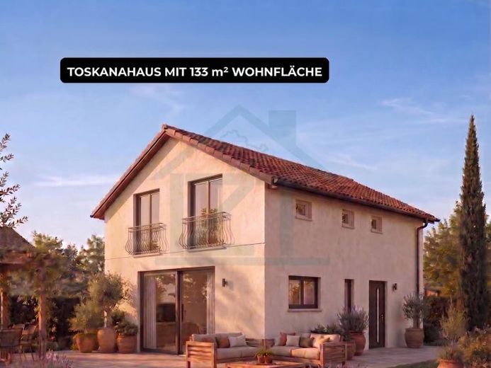 Современный городской дом с участком площадью 500 м² на окраине Ротенштайна – Фото 1