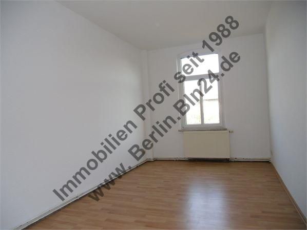 Halle - 3er WG tauglich - Bruttomiete - Wohnung Miete – Kinderzimmer