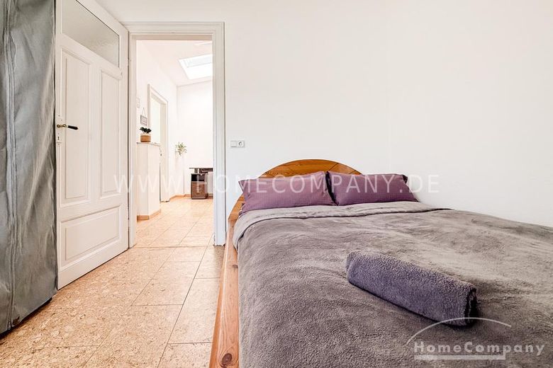 22801 HomeCompany Dresden Möbliert/Furnished 3-Zimmer Maisonette Wohnung in Dresden-Striesen mit Balkon max. 3 Personen – cbc764c8b7bc12b5d83bc739fecb64db9f78baf8.jpg