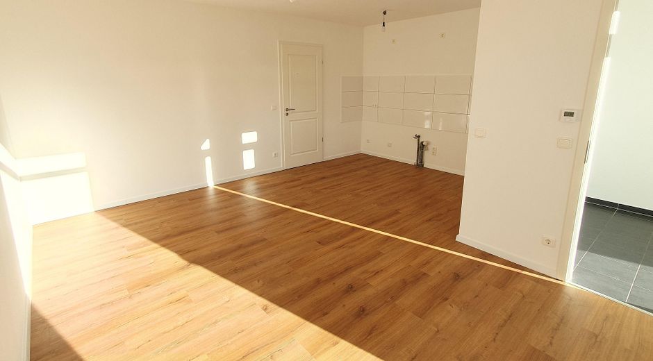 Gerenoveerd EN direct beschikbaar: tuinappartement m. eigen ingang, vloerverwarming, meer- en stationsnabijheid – WZ 3