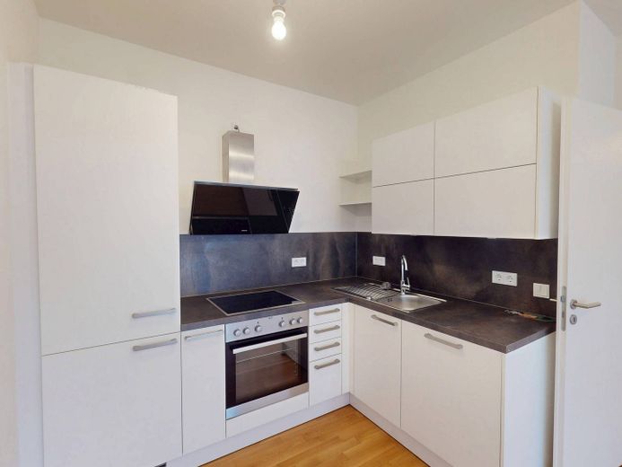 Friedenauer Höhen'de balkonlu ve ankastre mutfaklı modern 3 odalı yeni daire - YON BERLIN – Küche