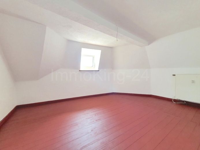 ++ WOHN- UND GESCHÄFTSHAUS IN ZENTRALER LAGE! TOP RENDITE!! ++ – SCHLAFZIMMER 2 DACHGESCHOSS