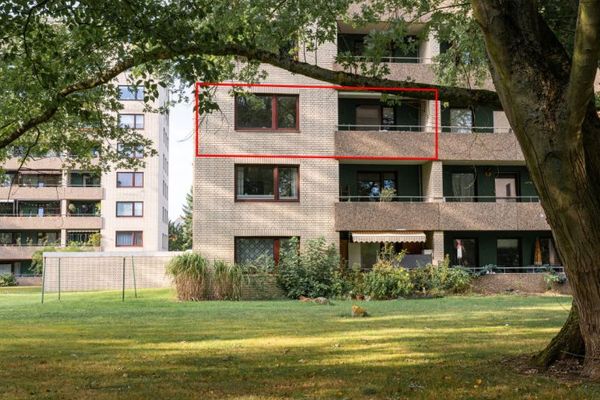 Libre immédiatement : appartement de 3 pièces avec balcon, ascenseur et nouvelles fenêtres à Lüneburg-Kreideberg