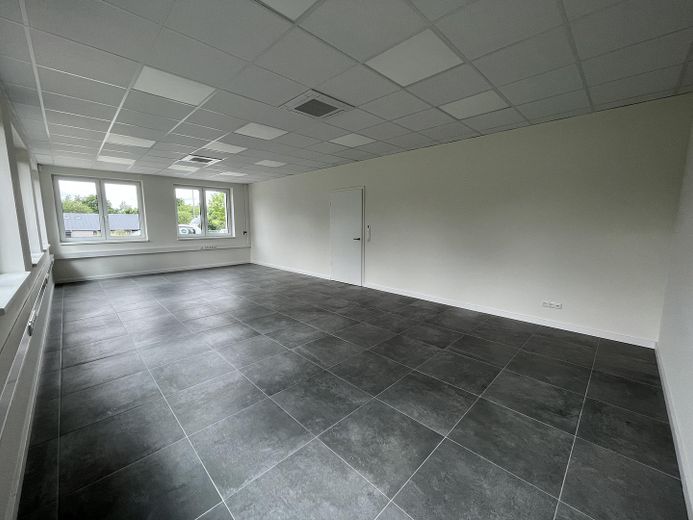 Büro 1 