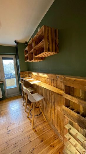 Mieszkanie 2-pokojowe z ogrodem i balkonem, wolne do zamieszkania i bez prowizji – Küche mit Tresen
