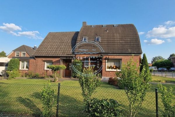 Spazio per i vostri progetti di vita – Versatile casa plurifamiliare in una posizione periferica attraente rispetto ad Amburgo