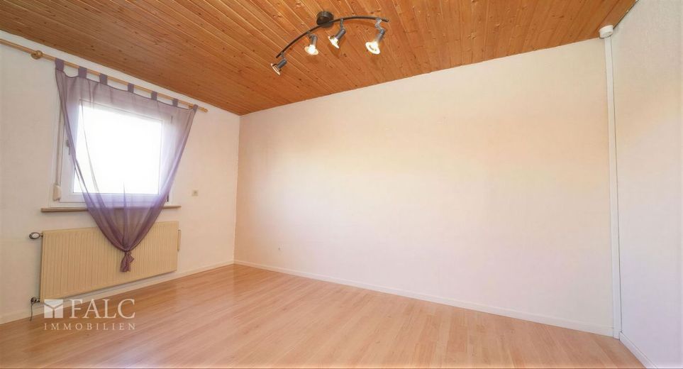 Halbes Haus, ganzes Glück, noch mehr Garten! FALC Immobilien Heilbronn – Arbeitszimmer aktuell (Orig.)