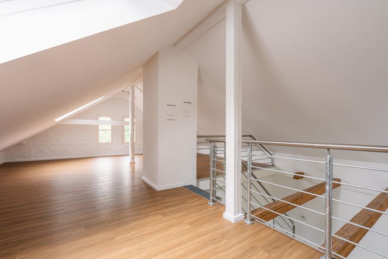 113 m² mieszkanie dwupoziomowe z galerią i dużym balkonem | Pierwsze zasiedlenie po remoncie – Zdjęcie 8