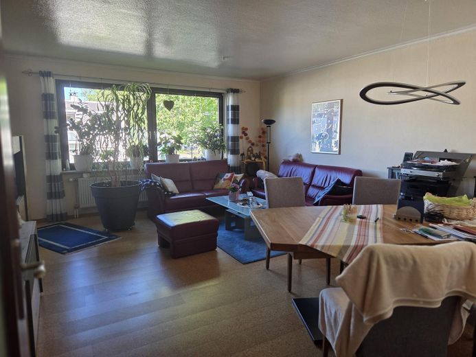 gepflegte 3,5 Zimmer Wohnung in der Aplerbecker Mark – Wohnzimmer
