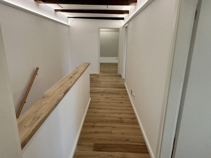 hochwertiger Erstbezug im kernsanierten Bauernhaus - Maisonette unter Reet am Elbdeich – Flur OG (ca. 10 qm)