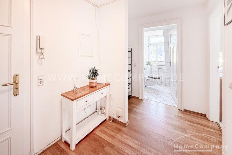 22801 HomeCompany Dresden Möbliert/Furnished 3-Zimmer Maisonette Wohnung in Dresden-Striesen mit Balkon max. 3 Personen – 9cd740a9c27c80de31e2c73be6f84c1591cc7dd7.jpg