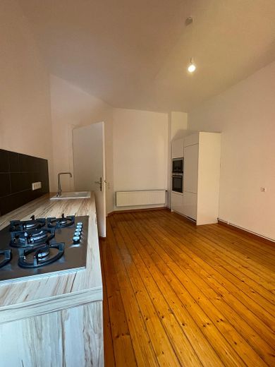 2-Zimmer Altbauwohnung an der Leibnitz Uni und Welfengarten / inklusive Küche – Küche