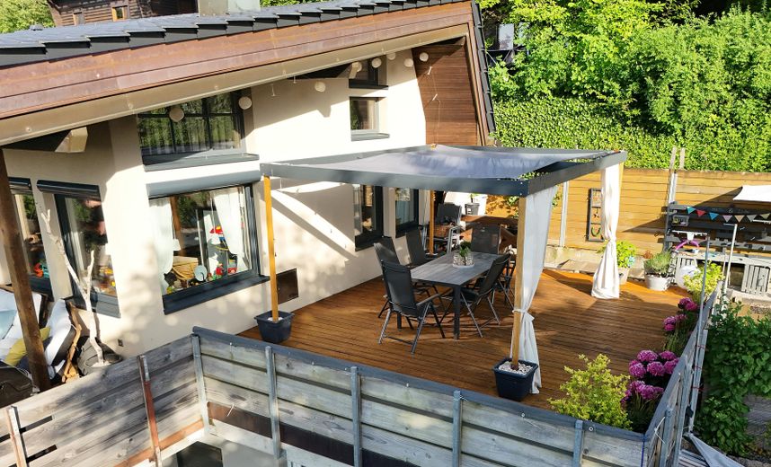 Casa unifamiliare modernizzata in una posizione naturale da sogno – vista libera – Dachterrasse