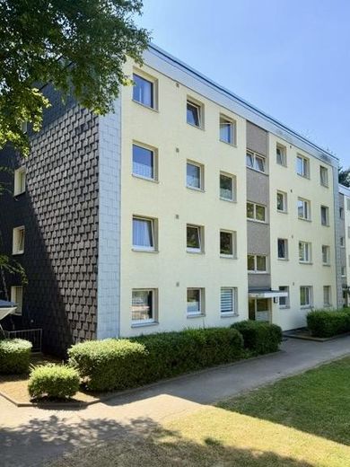 Quiet, green & close to the city center 3-room 74 sqm apartment with SW loggia at Grafenberger Wald – Außenansicht 2, Innenhof
