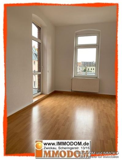 Großzügige Familienwohnung mit BALKON – Zimmer