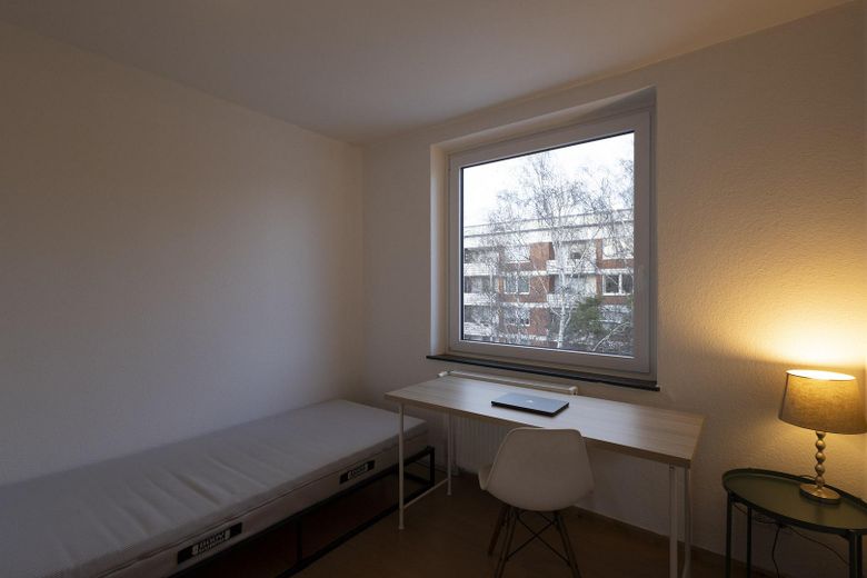 Zimmer (9,5 qm)
