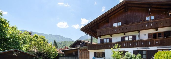 Bergblick inklusive - 2-Zimmer-Wohnung in Schleching – FINESTEP Immobilien