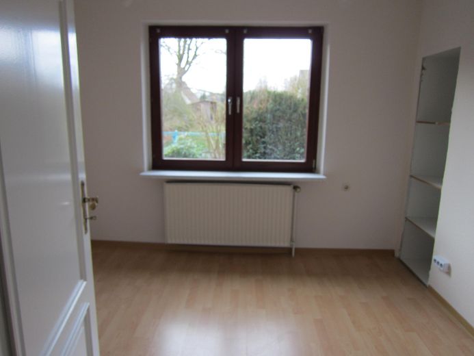 Charmantes Einfamilienhaus – Arbeitszimmer unten