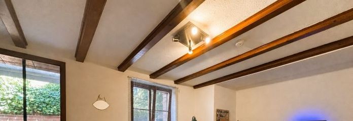 Diese Wohnung ist ideal für alleinstehende Personen mit EKB und eigenen Außenbereich.