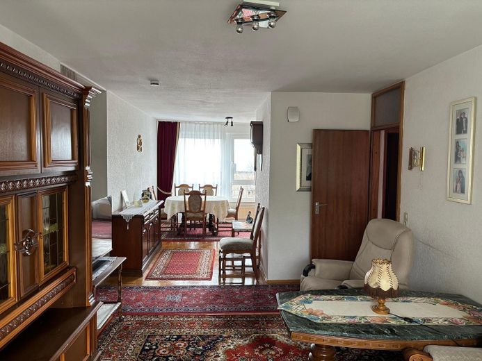 3,5-Zimmer Eigentumswohnung in Wuppertal-Elberfeld mit Ausblick über die Stadt – Offener Wohnbereich
