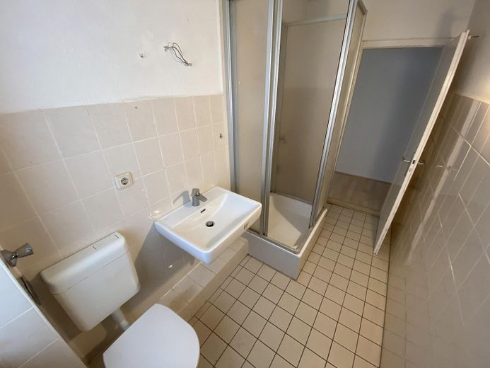 3-Zimmer-Erdgeschosswohnung mit Einbauküche in Klütz – nahe der Ostsee – Bad 