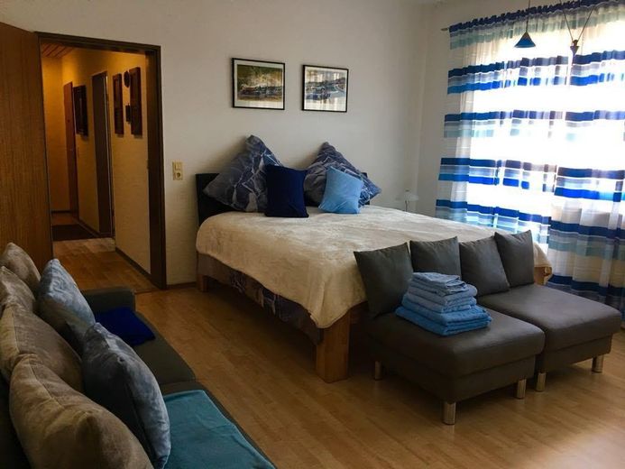 Großes Schlafzimmer 