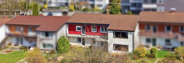 360° | Großzügiges Reihenmittelhaus mit sonnigem Südgarten in ruhiger Lage von Schlier